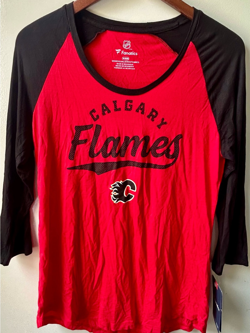 Fanatics Red and Black Calgary Graphic Raglan Tee